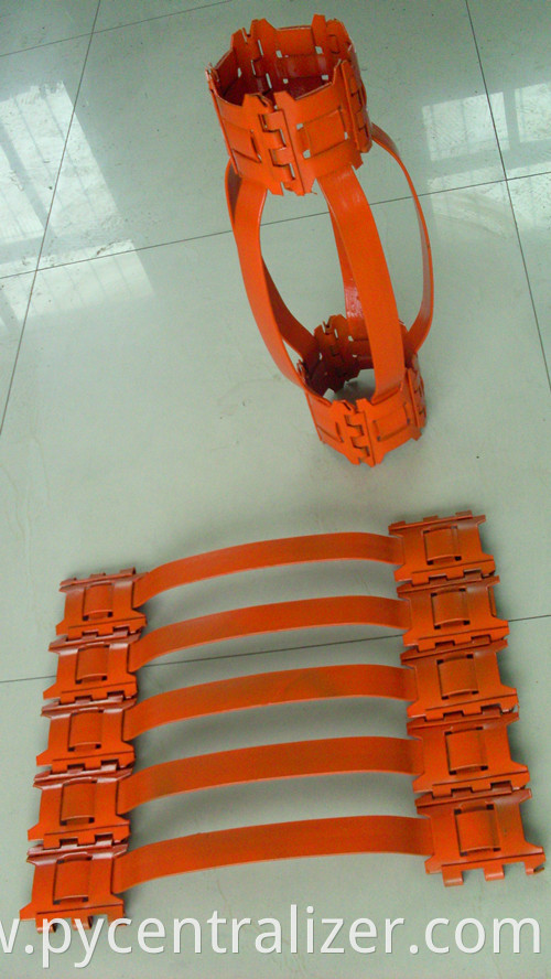 API 10D Casing Centralizer With Spiral Nail Stop collars, Hinged with Set Screws 7 5/8